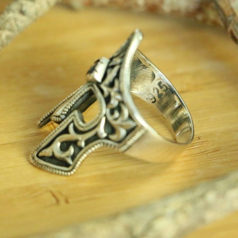 Sterling Silver Men's Ring With GLADIATOR symbol - Picture 4 of 7